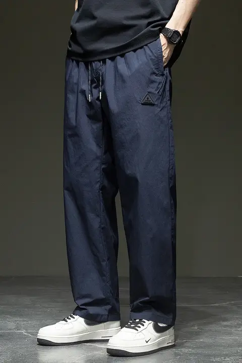 2025年夏の新作モデル ストレートカジュアルパンツ