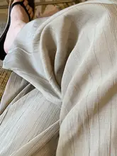 ゆったりした高腰のテロテロワイドパンツ【夏用・薄手・褶裥デザイン】（セットアップ対応）