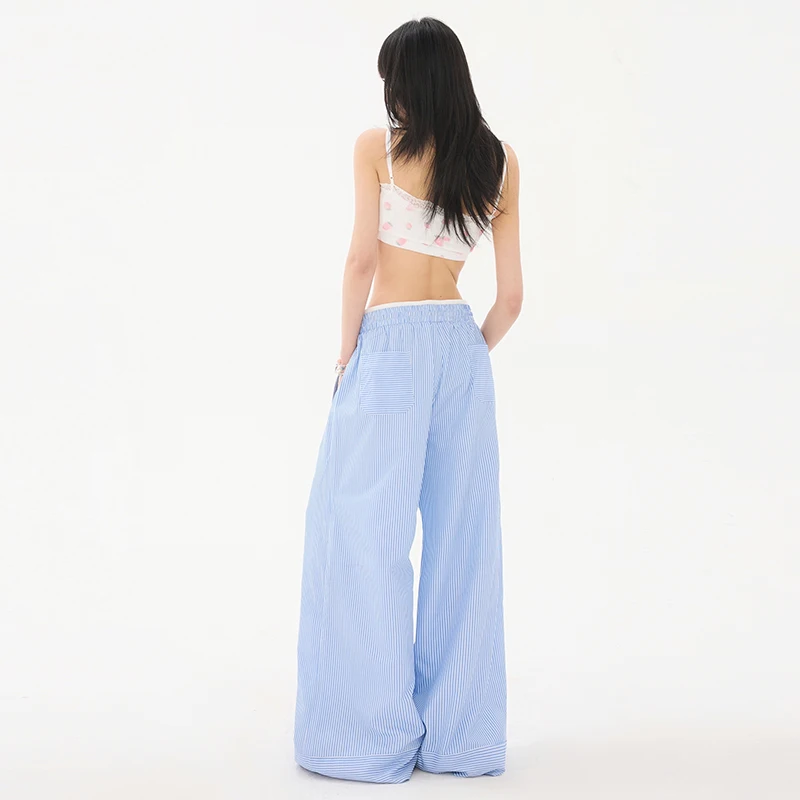 ブルーストライプのダブルウエストワイドパンツ：夏用コットン混で落ちないロールアップスタイルの実証