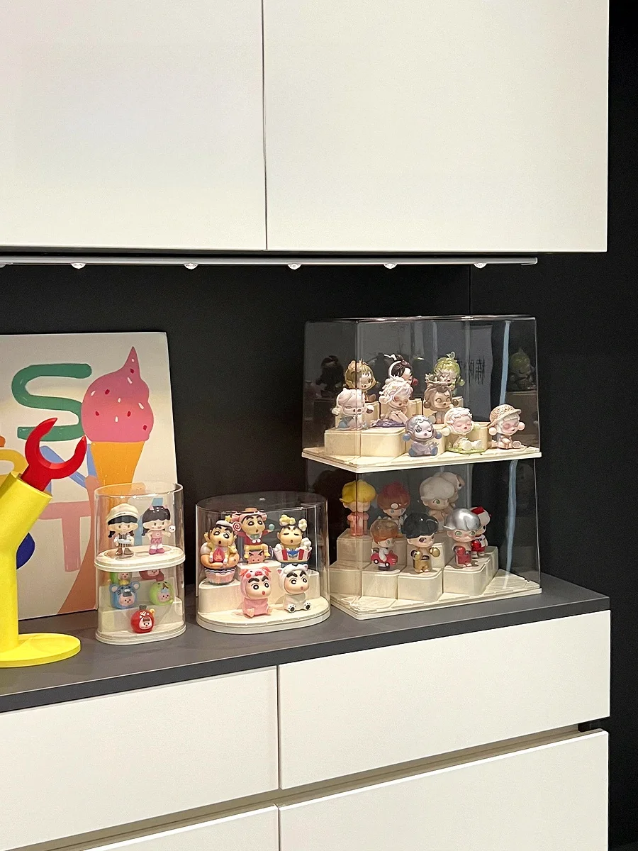 玄関用デコレーションボックス：仕切り付きフィギュア収納の実用性と設置ガイド
