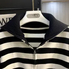 ストライプニットカーディガン【秋冬用・デザイン衿・ダブルジッパー・レディース】