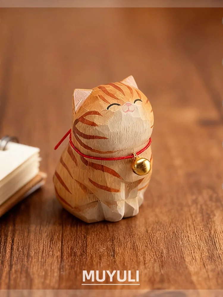 手作り木彫りの狸柄小猫デスクトップ飾り：猫モチーフ雑貨の選定基準と実用性解析
