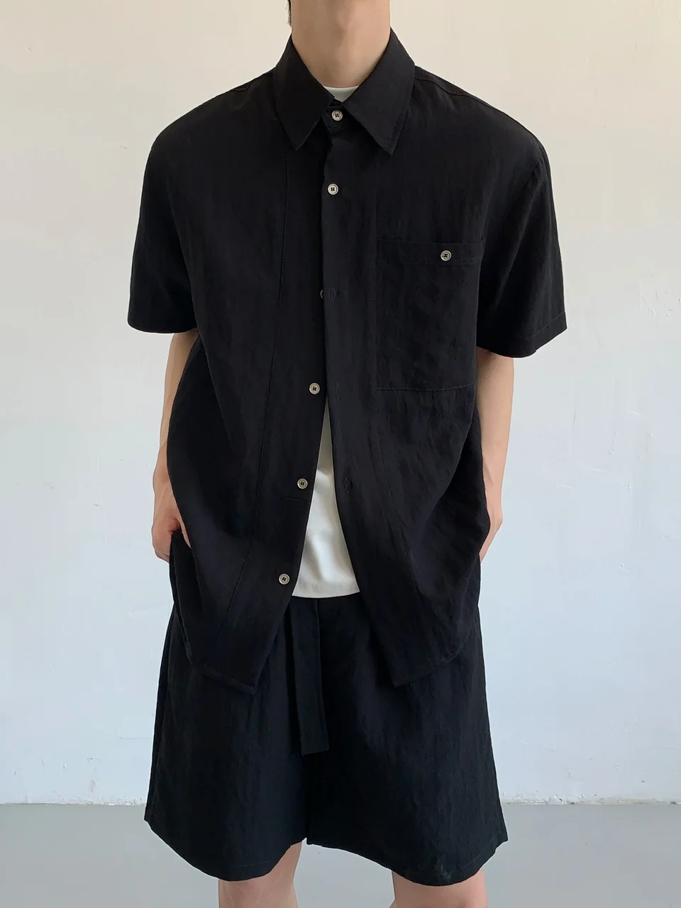 20代後半の夏、カジュアルでかっこいい服を選ぶには？