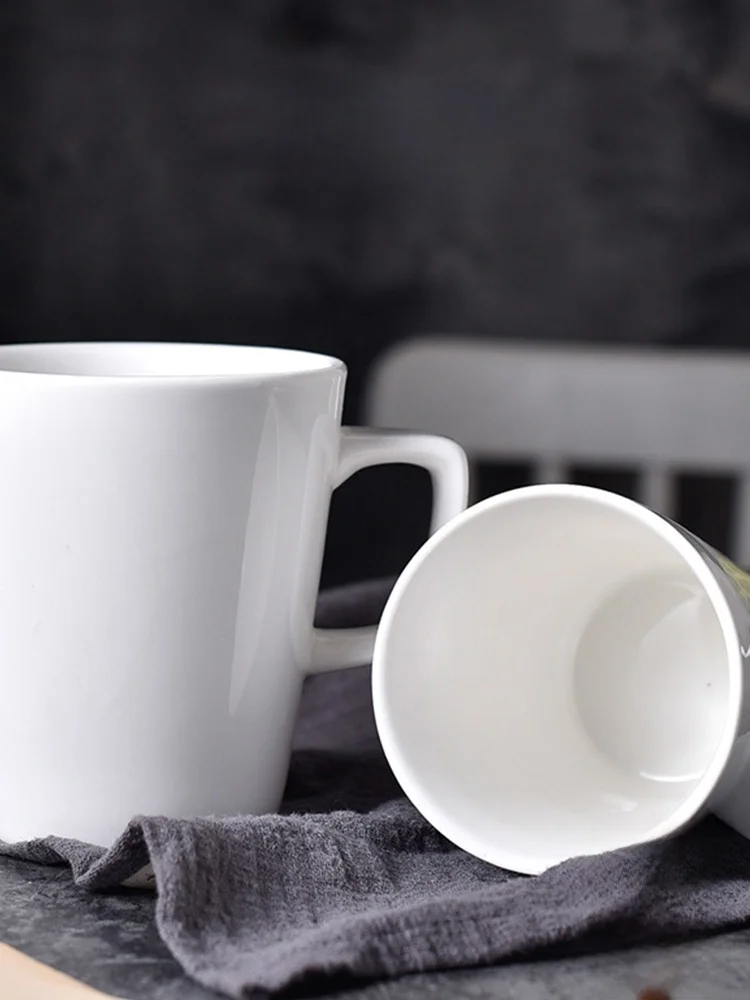厚手純白陶器マグ：コップ飲み練習に最適なシンプルデザインの飲料用マグカップ