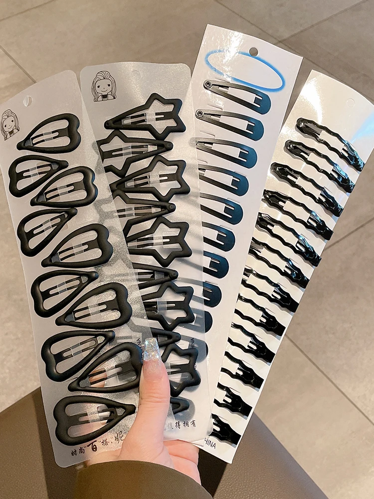前髪パッツンに合うヘアクリップはどれがおすすめ？