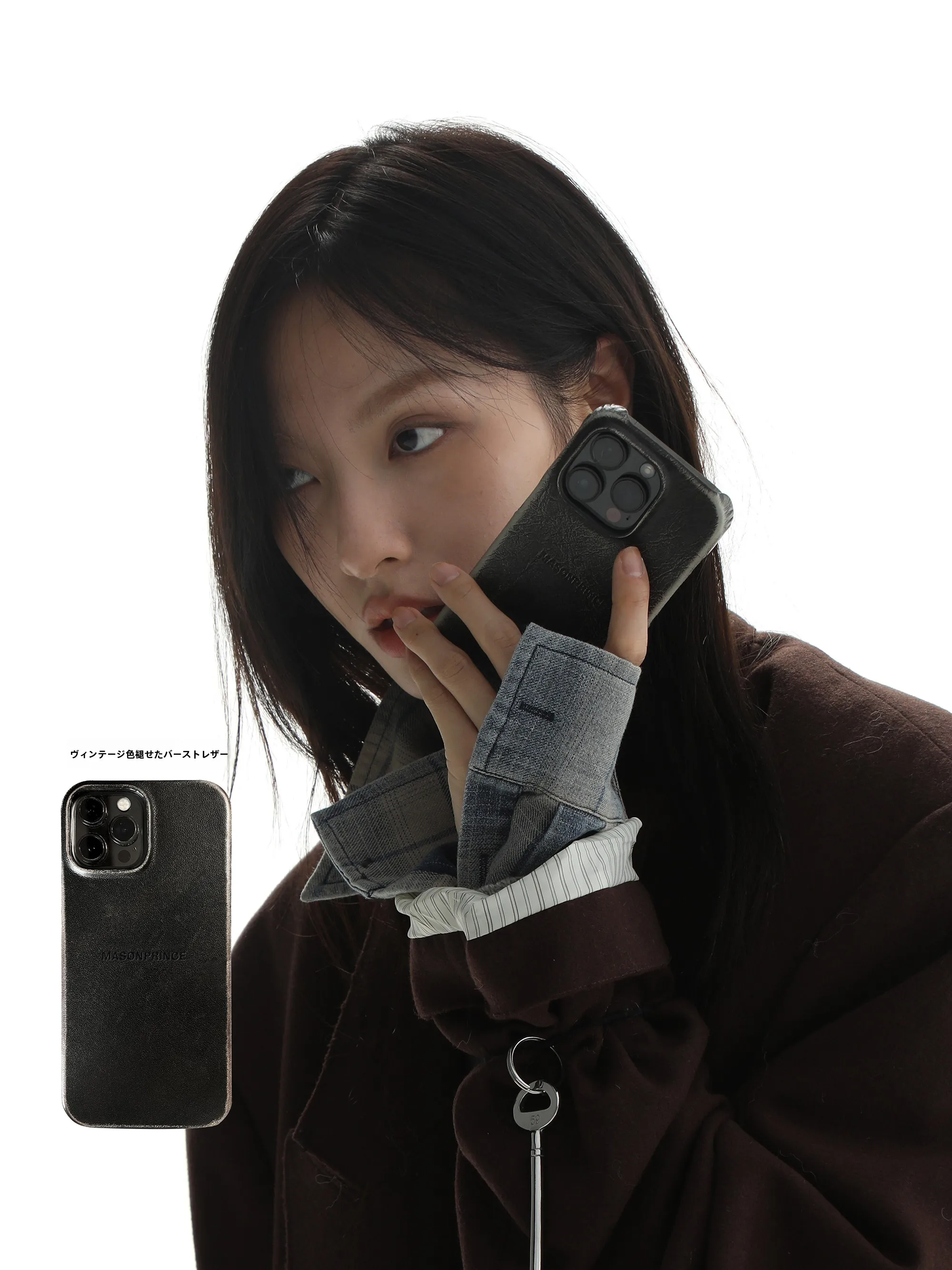 「擦り傷加工」の爆裂皮風スマホケースは、本当に通勤スタイルを救うのか？