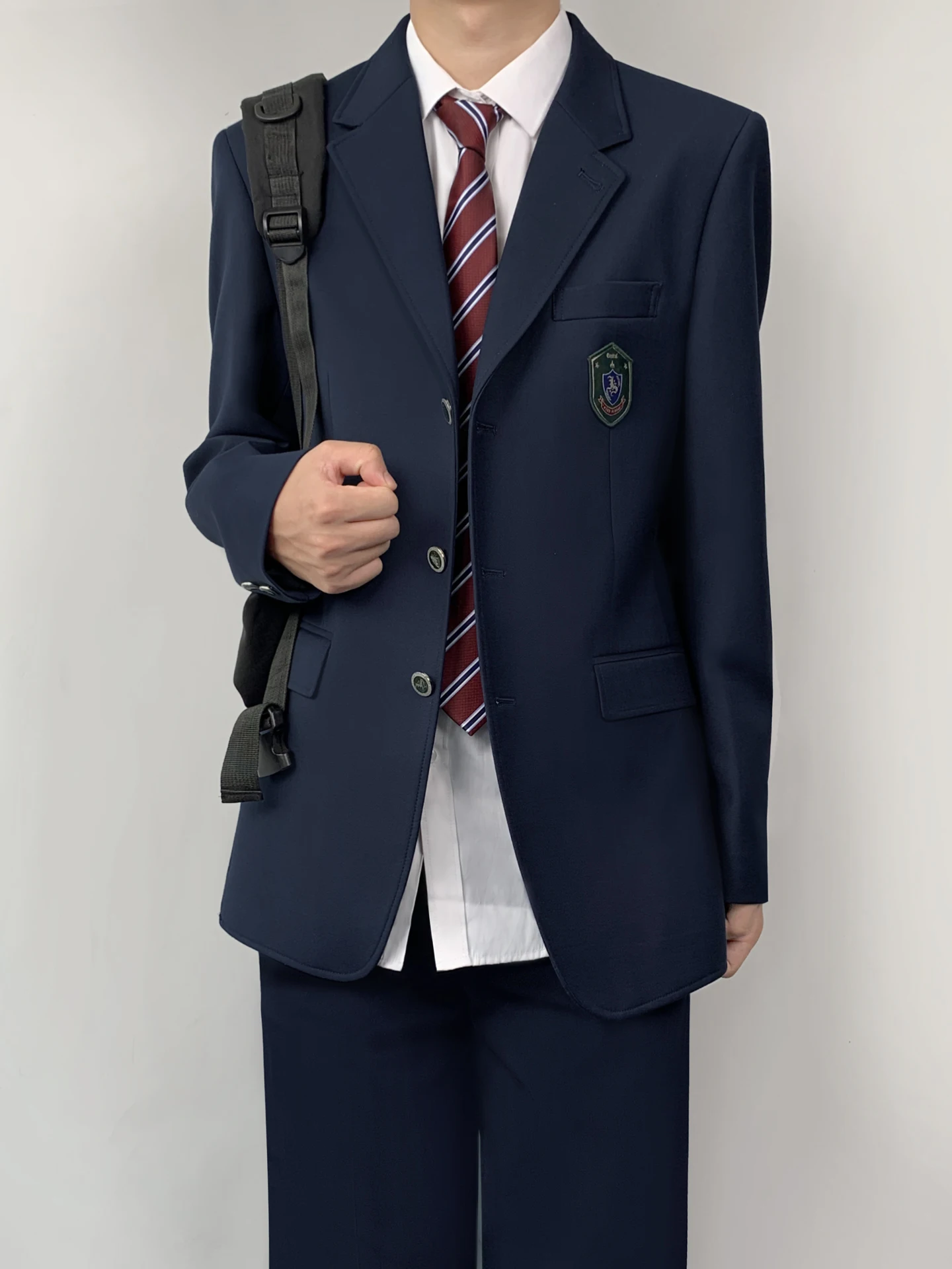 小学生男子服を選ぶときに迷うのは、本当に「どんな風に着るか」なのか？