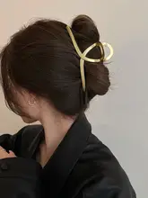 大きサイズ金属ヘアクリップ【シャークデザイン・後頭部用・ヘアアクセサリー】
