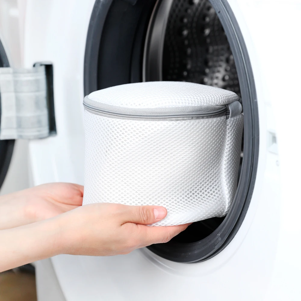 ドラム式洗濯機の洗剤用量はどのくらい？一森の大きめ洗濯ネットで型崩れを防ぐ