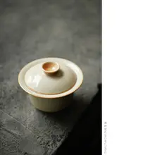 清物堂 手作り陶器 蓋付き茶碗【淡黄色の釉薬・景徳鎮製・茶器】