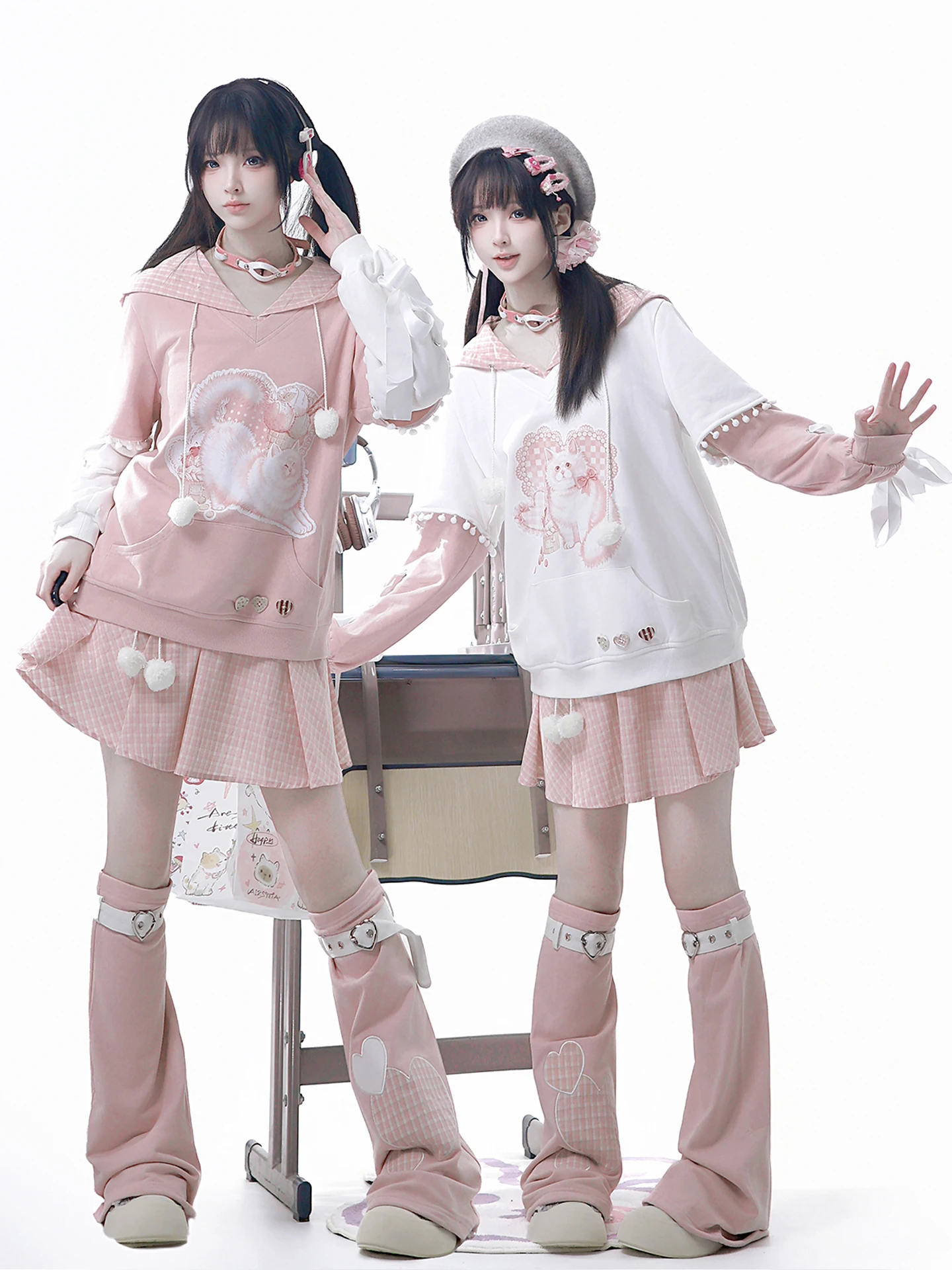 可愛い猫デザインのハート付きリボンセーターとスカート：アクティブキュート似合う服の実用性とスタイル選定ガイド