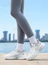 軽量フリース付きコンフォートランニングシューズ【防水・女性用】