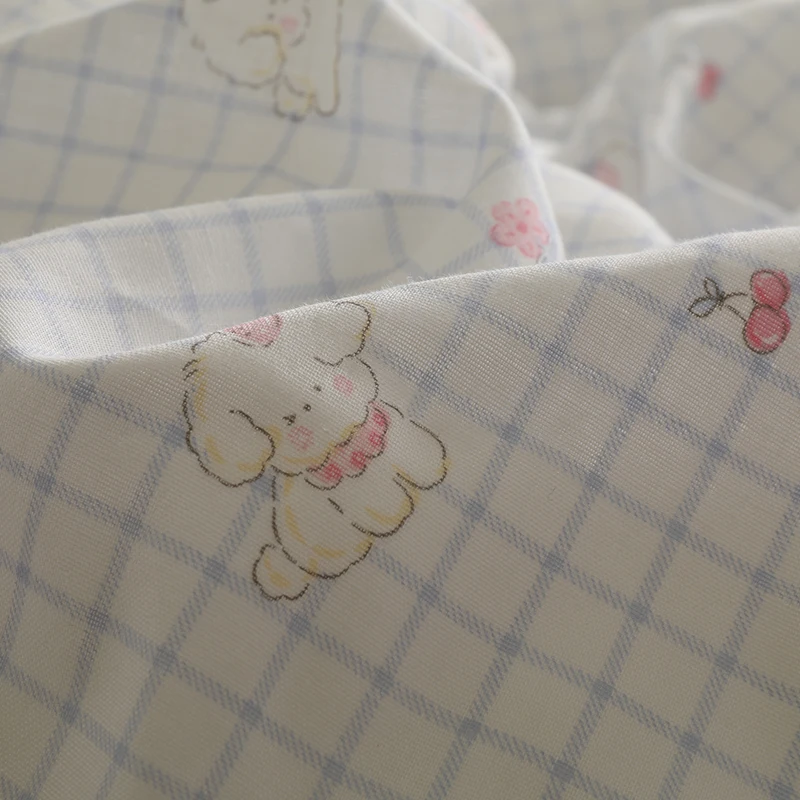 ひんやりな夏の眠りを守る枕カバーは、どう選ぶ？