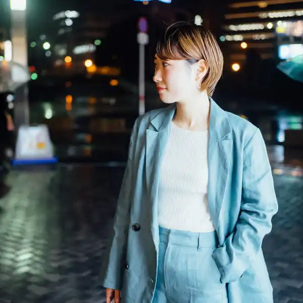 BMS リネン製 レトロ風 ダブルブレストジャケット【春夏用・フィット・女性用】