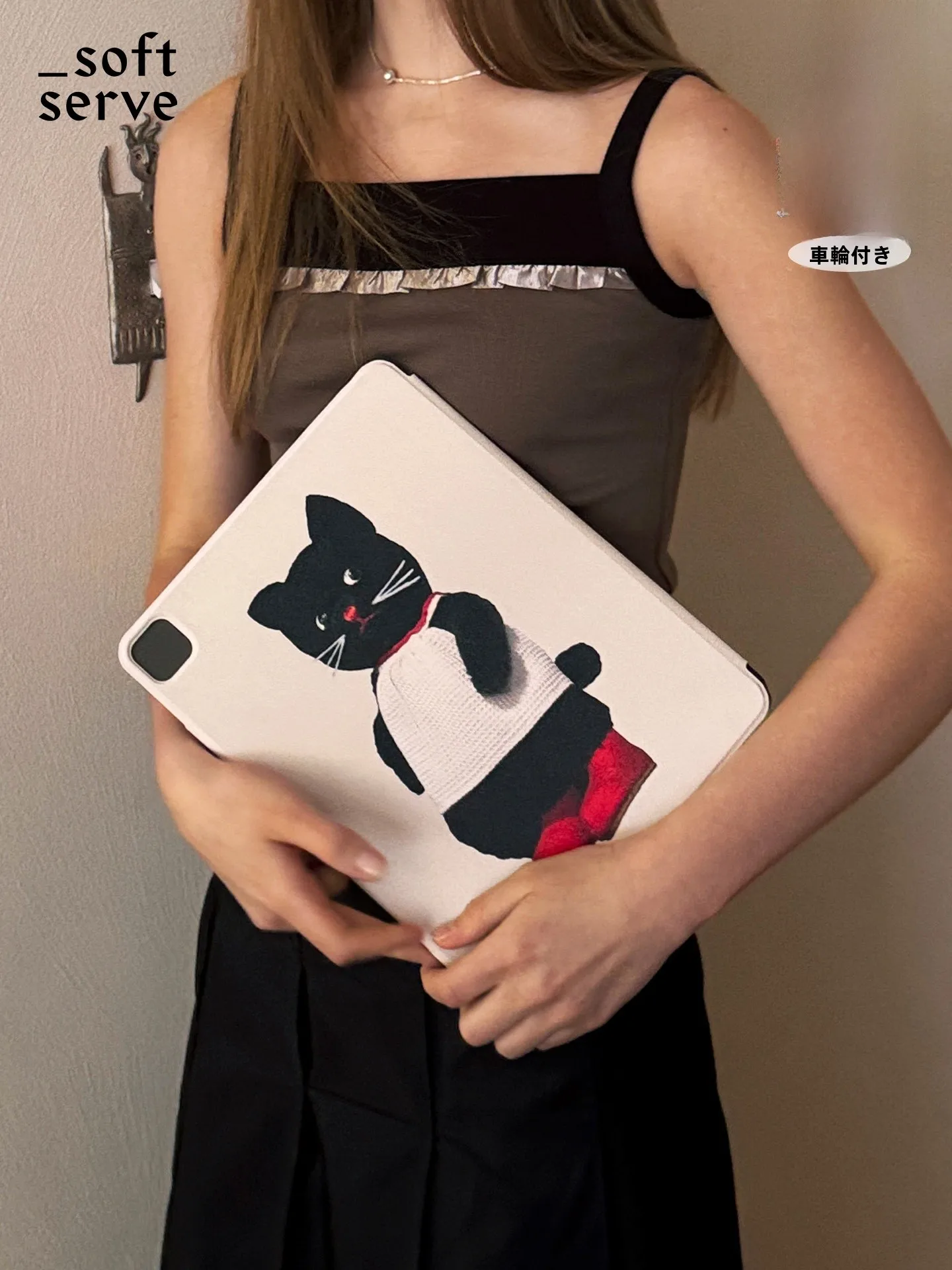 軽いiPadケースは持ち運びに便利？それとも重いケースの方が安心なのか？