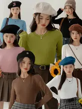 シンプルデザインの長袖ハイネックニットトップス【春秋用・極上の柔らかさ・着瘦せ効果】