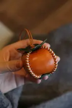 真皮製ミニ柿型キーリング【アンティークスタイル・手作り・牛革】