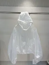 フーデッド薄手防晒ジャケット【ショート丈・プリーツ感・女性用】