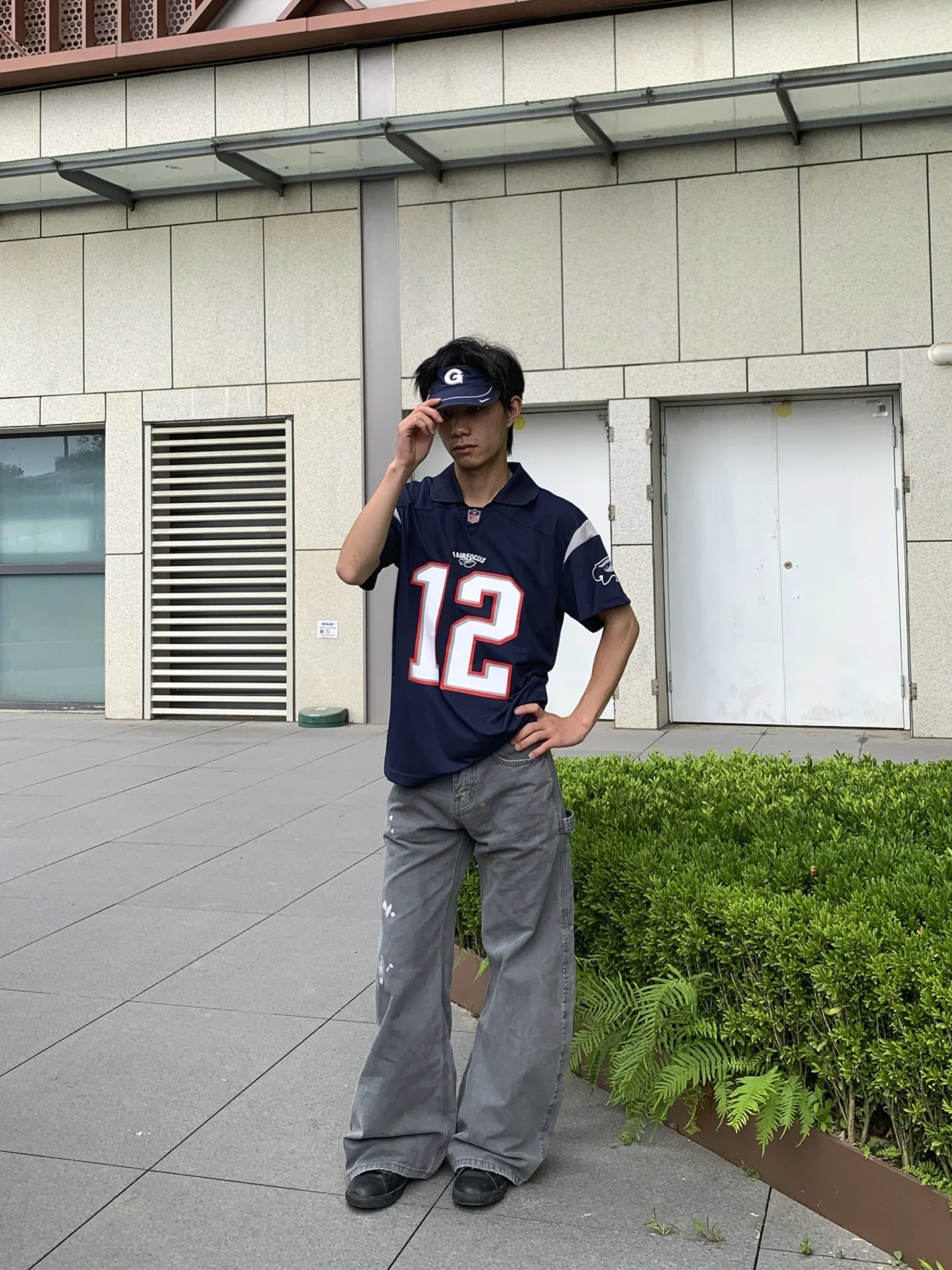 ヒザデルトラックパンツは本当に「着る」べきなのか？リアルな体験から見つける選び方