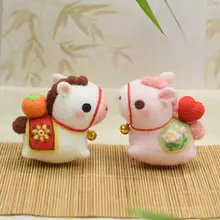 羊毛フェルトDIY干支マスコットキット【ウマ年用・キーホルダー・新年ギフト】
