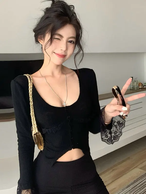 女性用 Uネックレース切替えフレアスリーブカーディガン【秋季・フィットデザイン・ハイウエスト】