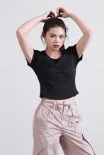 男女兼用 スポーツ速乾Tシャツ【軽量・通気性・吸湿速乾】