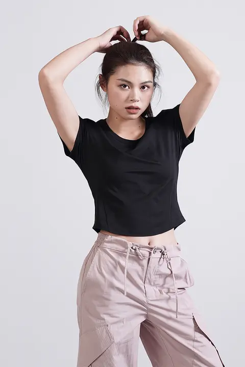 男女兼用 スポーツ速乾Tシャツ【軽量・通気性・吸湿速乾】