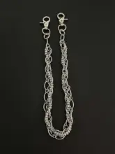金属製のヴィンテージ風ウエストハングアクセサリー【リングとねじれたデザイン】