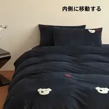 カートゥーン刺繍ベビーフランネル4点セット【秋冬用・保温・毛布・シーツ付き】
