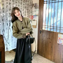 上品なデザインのスーツスタイルワンピース【女性用・春秋適用・セットアップ対応】
