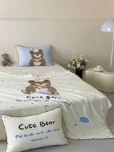 カートゥーン風 夏用ひんやり感覚の薄手冷感ケット【可愛いクマプリント・水洗い可能・柔らかい・通気性】