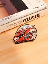 F1レーシングヘルメットのバッジ【周冠宇・フェラーリ・冷蔵庫マグネット・ブローチ】