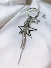 星型ロングフリンジピアス【アシンメトリーデザイン・エレガント】