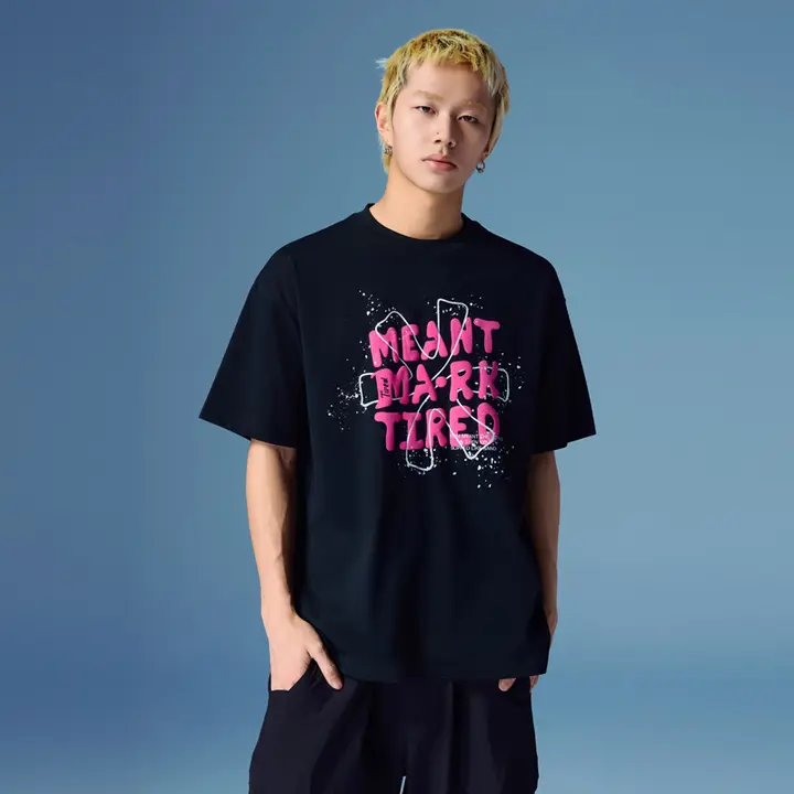 半袖Tシャツ メンズ ソルナ クルーネック レタード 抗菌 紫外線対策 ストリート アメリカン風「TIRED」