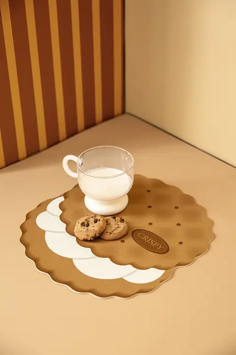 ランチョンマット カップマット レザー 防水 防汚 耐熱 コンパクト 変形 かわいい 家庭用