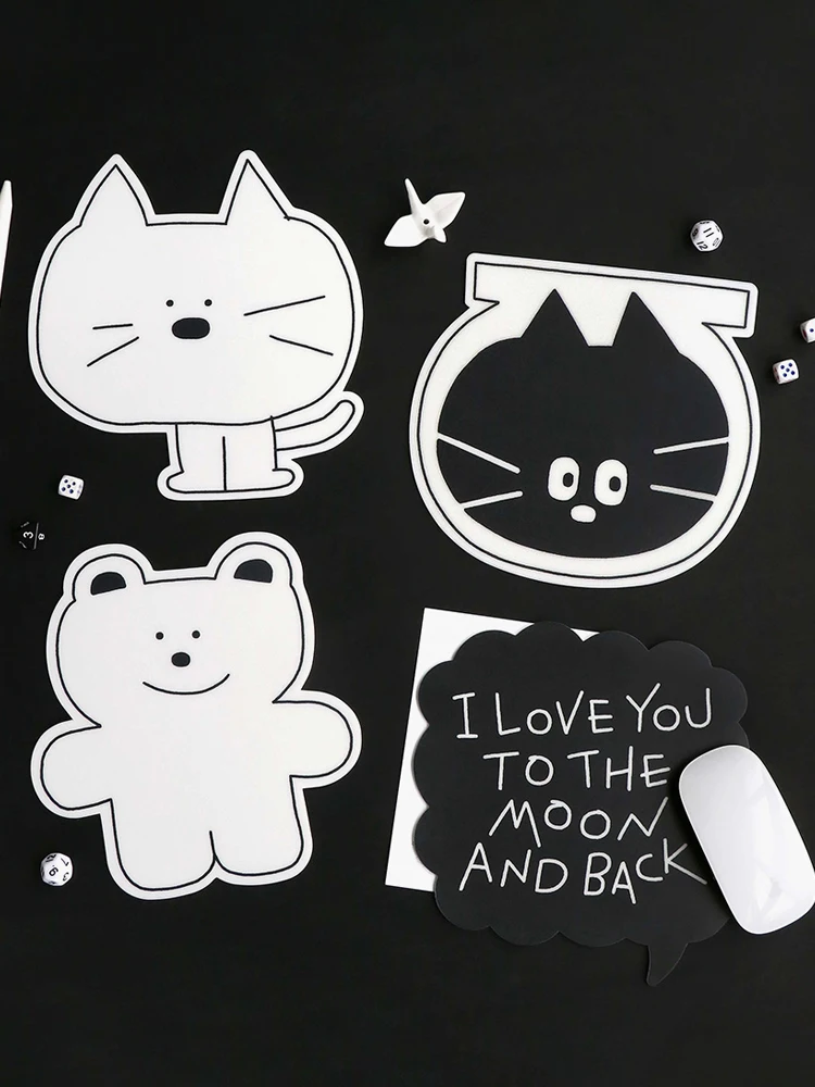 PVC製防水マウスパッドDOODLE MOUSE PAD：ゲーミングPC周り便利グッズとしての実用性と使い方