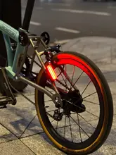 自転車用テールライト【夜間用・警告灯・適用小布】