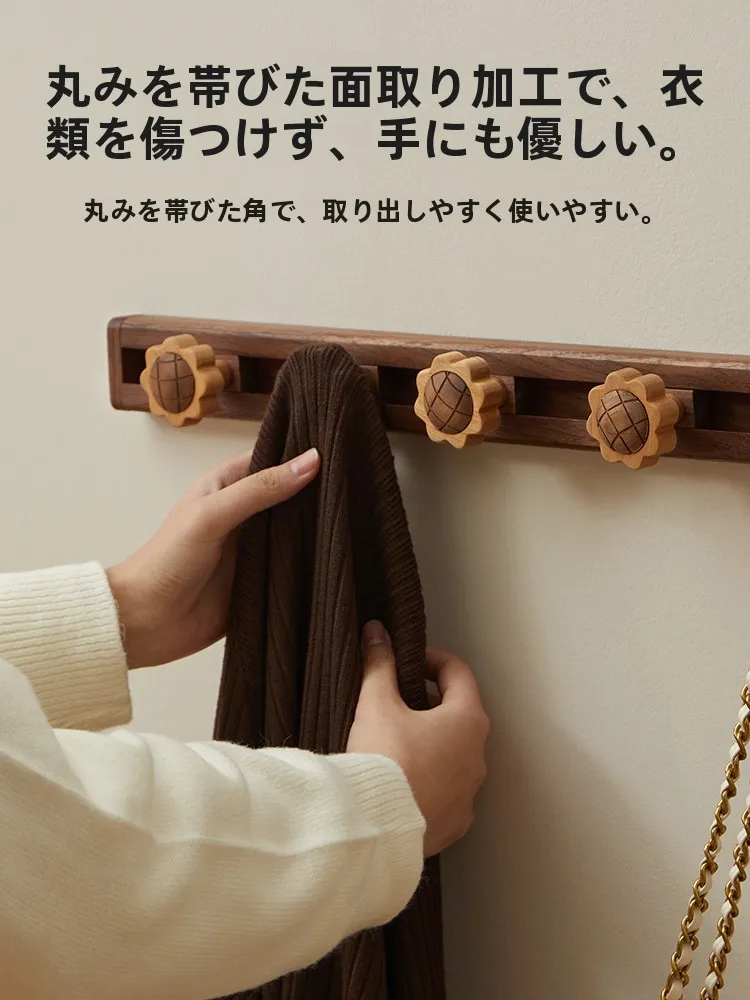 全木製スライドハンガーフック：スリムで安全な玄関用衣類収納の実用性を検証