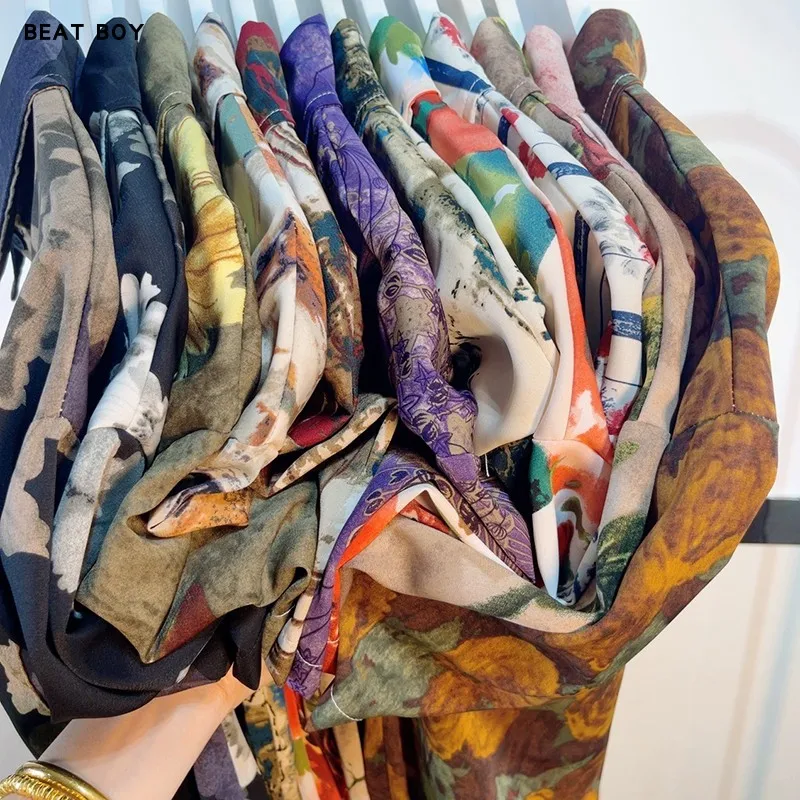 5月末から6月にかけて着る服はどう選ぶ？油絵花柄の半袖シャツが解決する夏のスタイル悩み