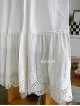 白色レースの刺繍入りカーテン【フリルデザイン・おしゃれな間仕切り用】