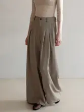 レトロカジュアルなカーキ色のハイウエストパンツ【ワイドレッグ・ストレートシルエット・女性用】