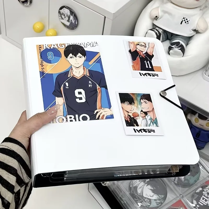 二次元キャラクター用 コレクションカードアルバム：痛卓収納とバッジ展示の実用性解析