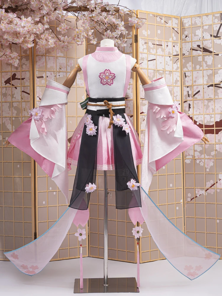 陰陽師コスプレ衣装【桜と初音風デザイン】の特徴と実際の使用シーン