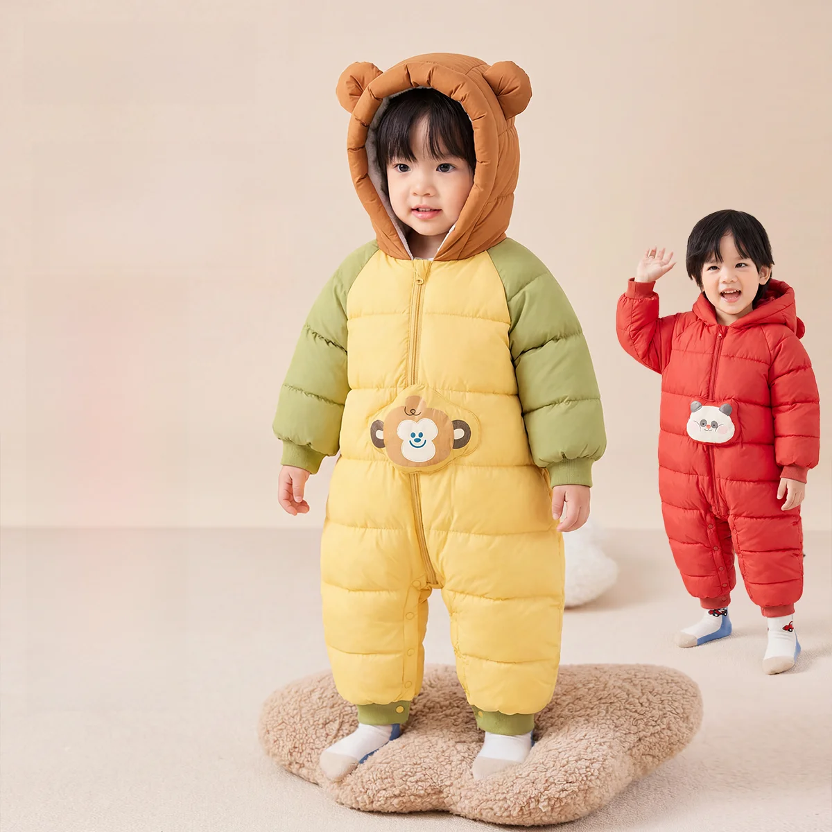1歳冬寝るときの服：赤ちゃん用ダウンカバーオールの機能と選び方