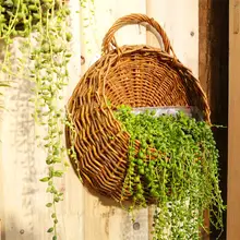 壁掛けタイプのラタン製観葉植物バスケット【フェイクプラント・インテリア装飾用】