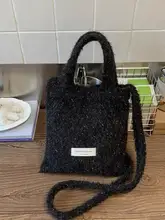 ショルダーポーチ スマホポーチ ユニセックス ファー キラキラ ミニ レッド 上品 個性的