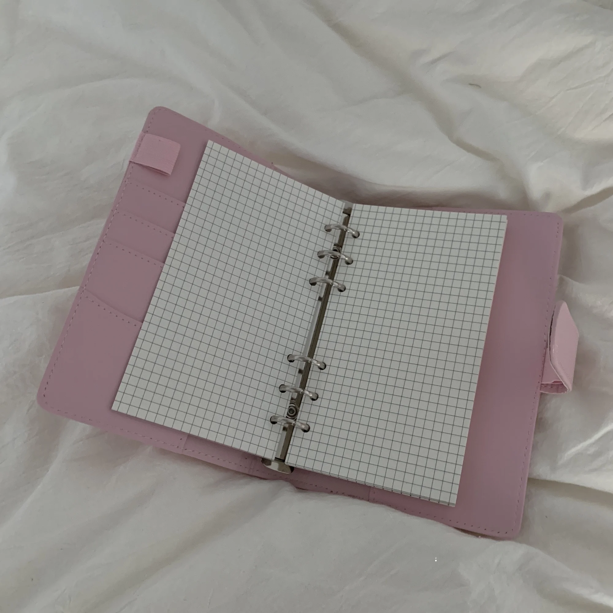 bullet journal にぴったりのノートはどれ？ノート キャンパス vs ストロベリーミルクティーノートブックの違いは？
