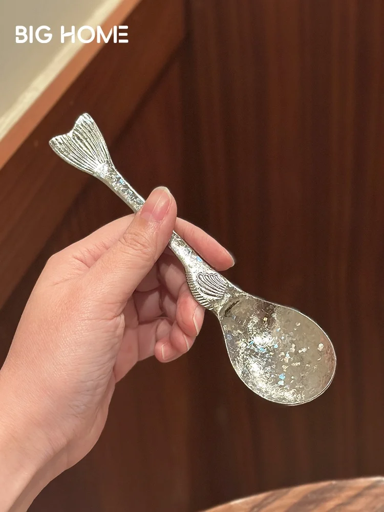 高級純チタン製デザインスプーン：使いやすい大人用・子供用の実用性とシーン別適用