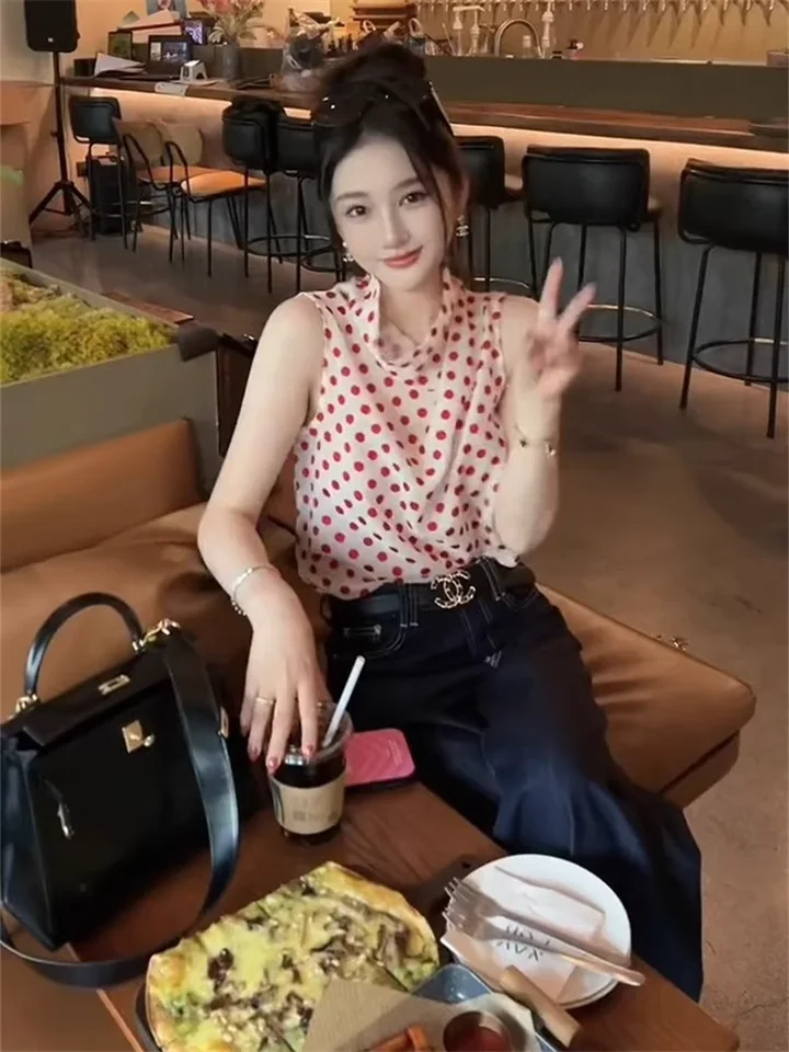 フレンチスタイル ドット柄プリント レイヤードネック レディースノースリーブタンクトップ【夏用・おしゃれデザイン】