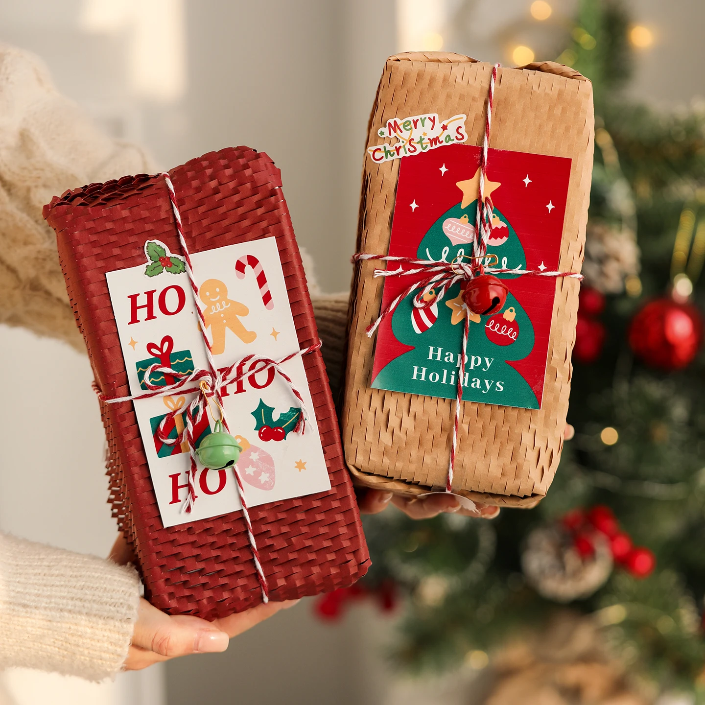 クリスマススイーツ用角型缶はギフトボックスとしての実用性とデザイン性をどう評価するか